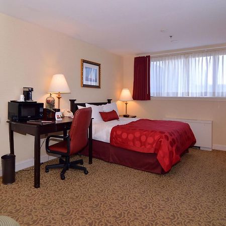 Ramada By Wyndham Seekonk Providence Area Eksteriør billede
