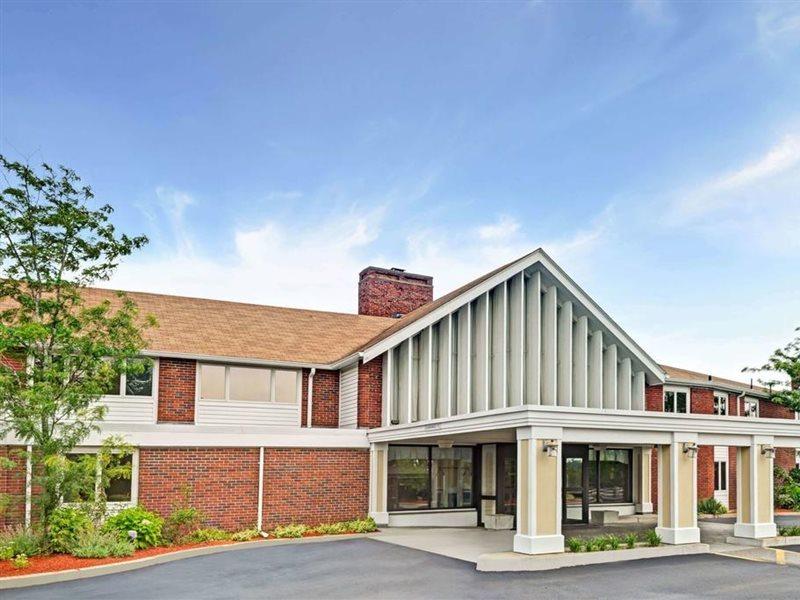 Ramada By Wyndham Seekonk Providence Area Eksteriør billede