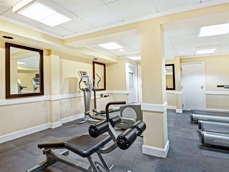 Ramada By Wyndham Seekonk Providence Area Eksteriør billede