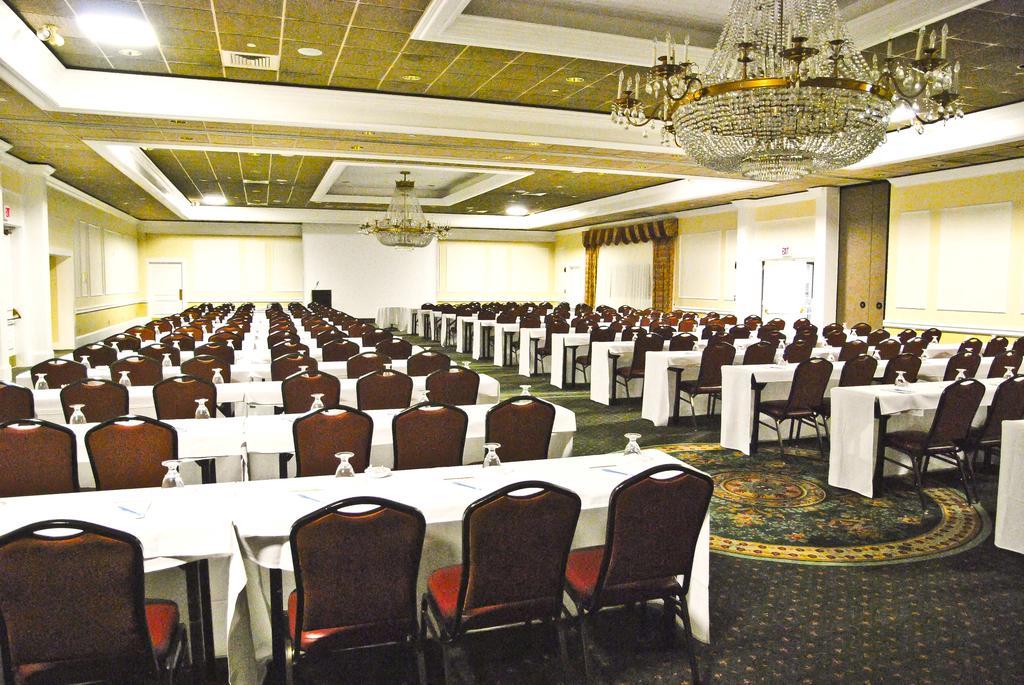 Ramada By Wyndham Seekonk Providence Area Eksteriør billede